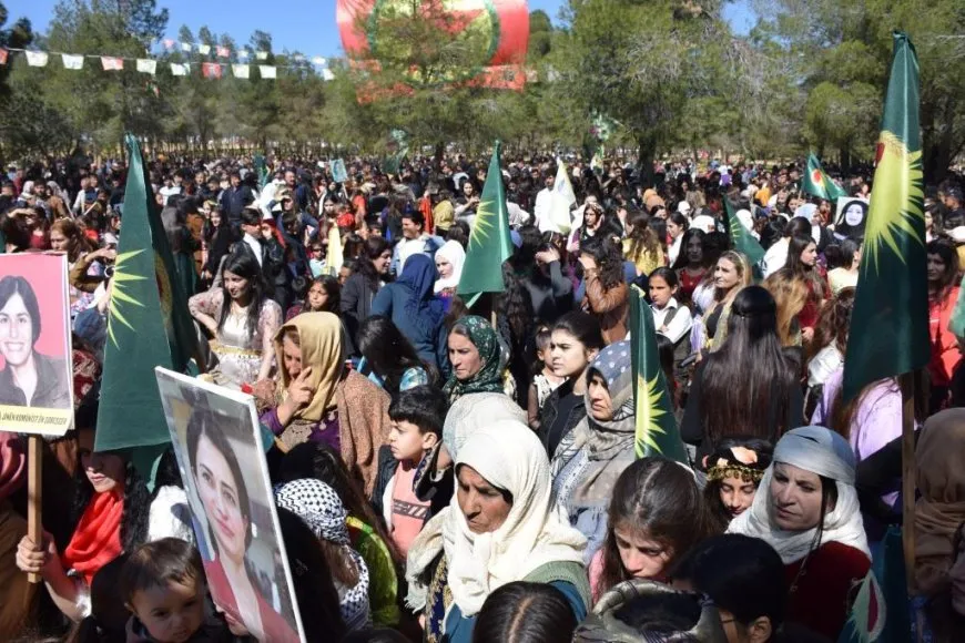 Li Kobanê coşa 8’ê Adarê