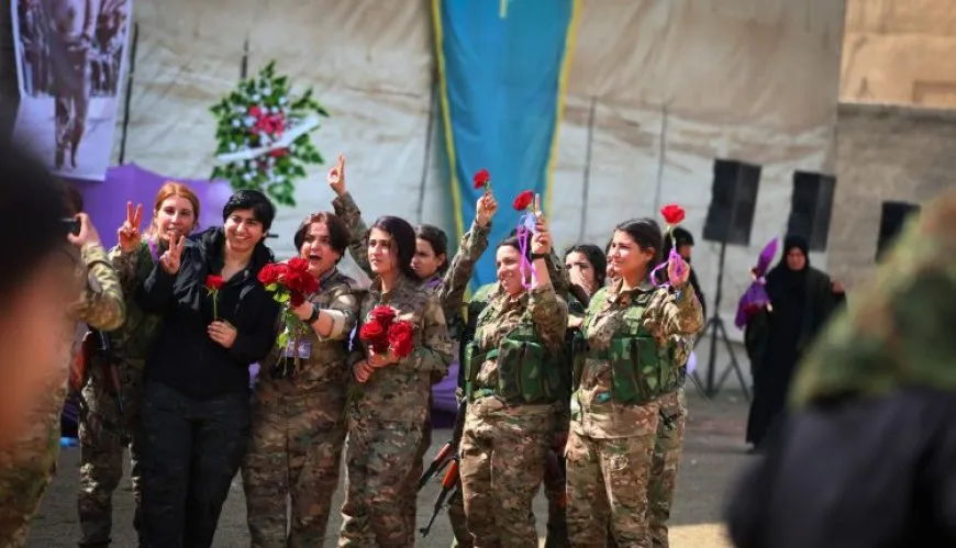 YPJ`ê 8`ê Adarê pîroz kir