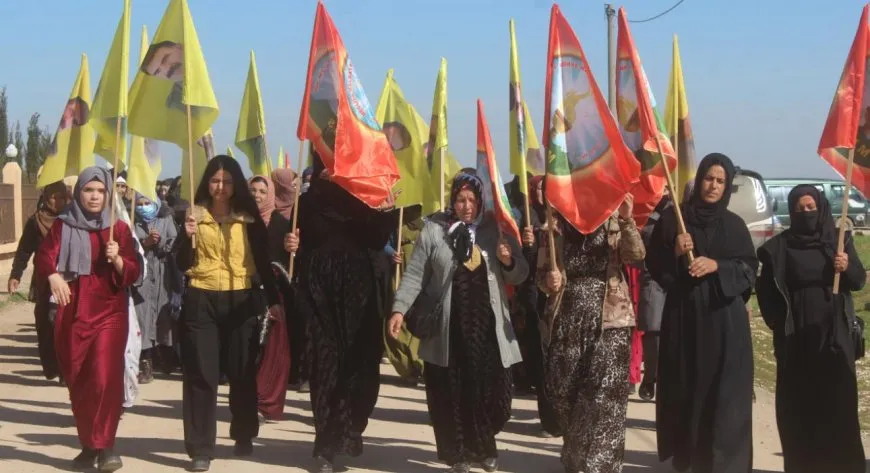 Şehîdên Serhildana Qamişloyê hatin bibîranîn