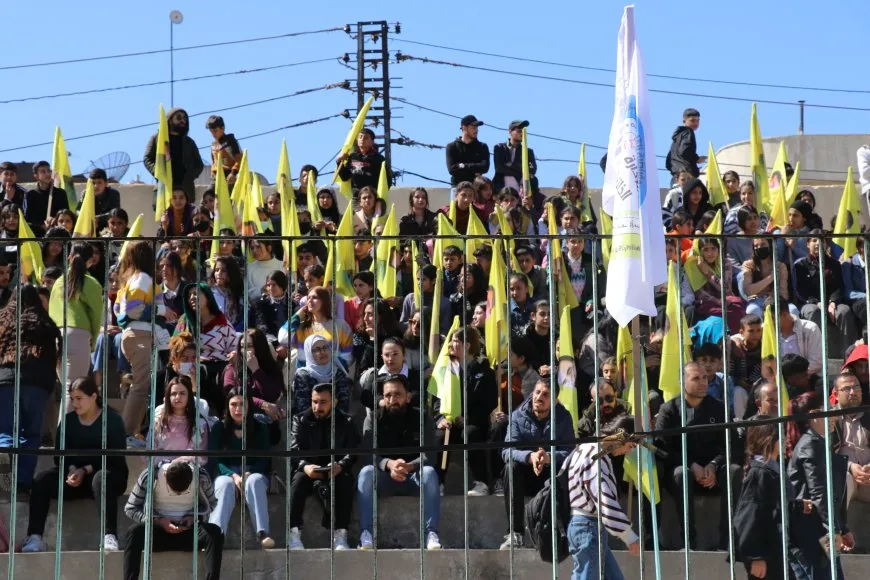 Ji cihê çirûska Serhildana 12'ê Adarê: Em ê fitneyan têk bibin