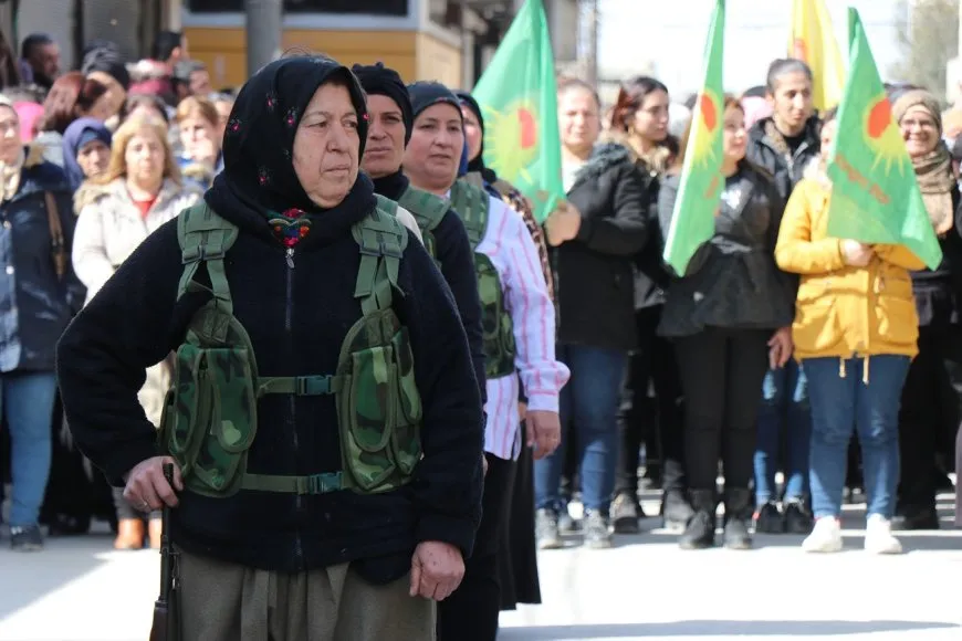 Şehîd Gulê Selmo hat bibîranîn