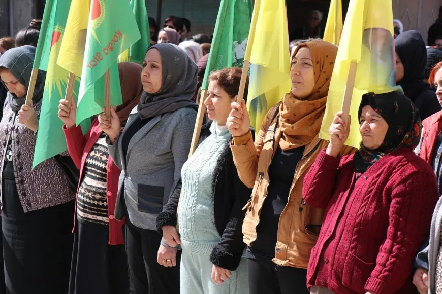 Şehîd Gulê Selmo hat bibîranîn