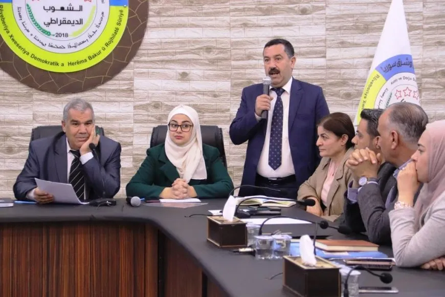 Ji Meclisa Gelan rêzebiryarên girîng