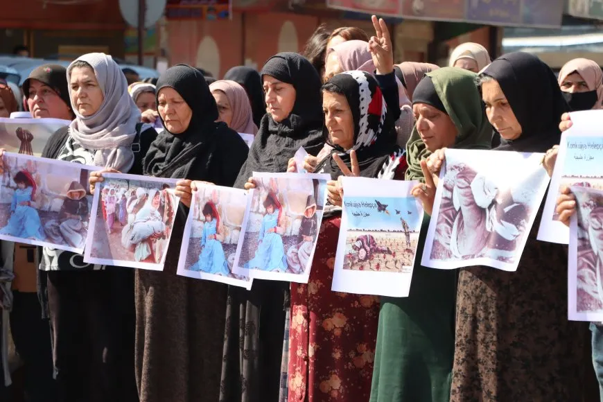 Ji bo qurbaniyên komkujiya Helebceyê jiyan 5 deqeyan rawestiya