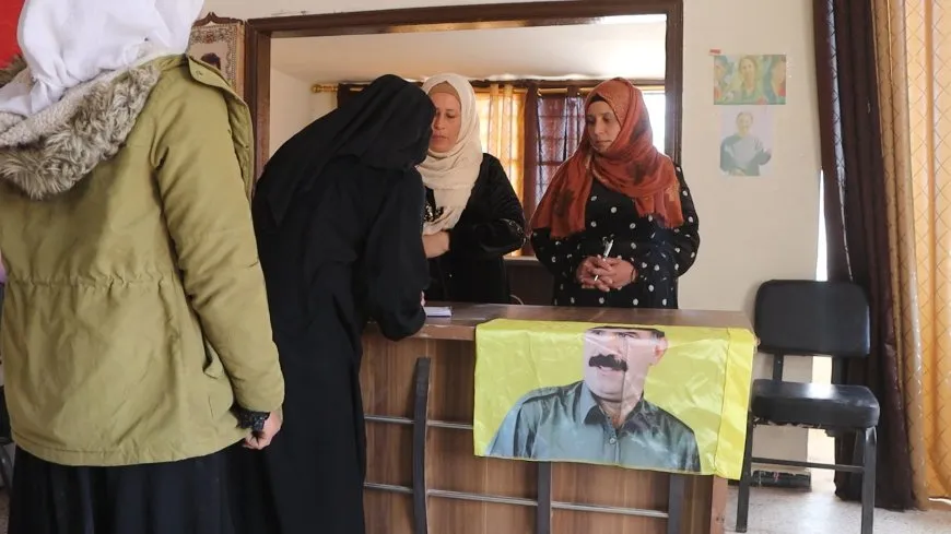 Li 4 kantonan zêdetirî mîlyonek û 200 hezar îmze hatin komkirin