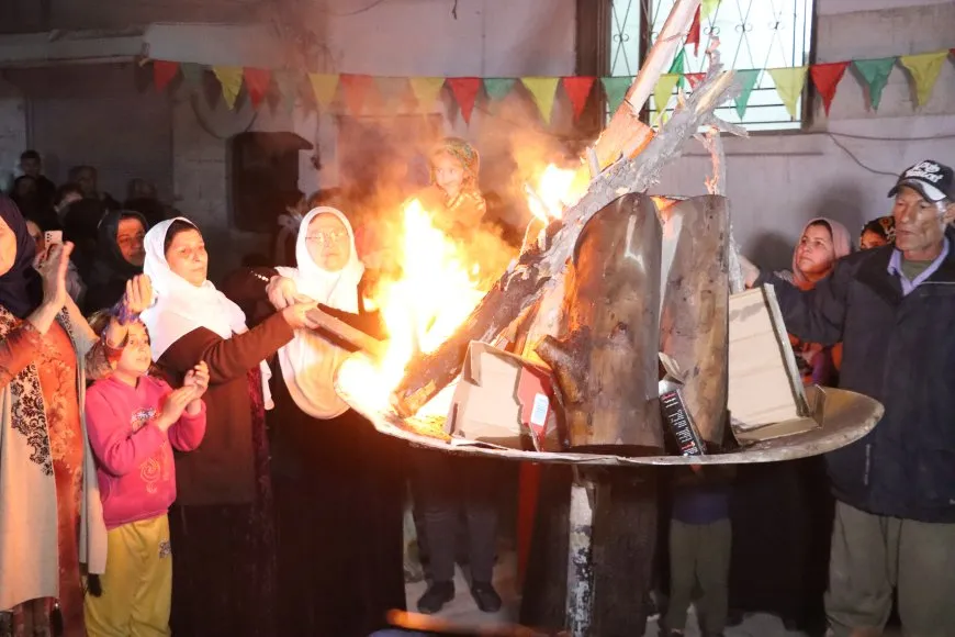 Bi hatina Newrozê pîrozbahî dewam dikin