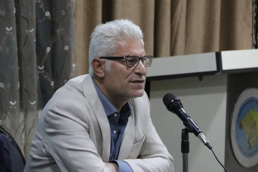 Li Hesekê bi sernavêˊMeha Adarê di dîrok û çanda Krudan deˊ semînerek hat dayîn