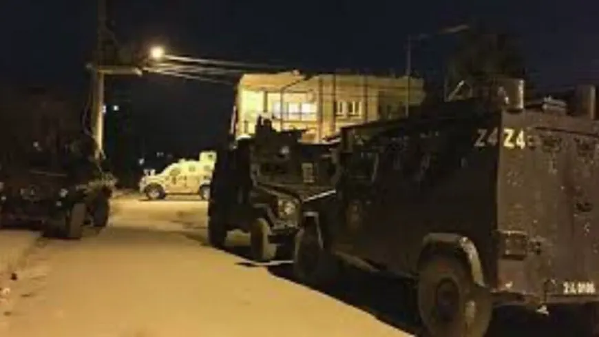 Li Êlihê li dijî wesayiteke polîsan çalakî hat dar xistin