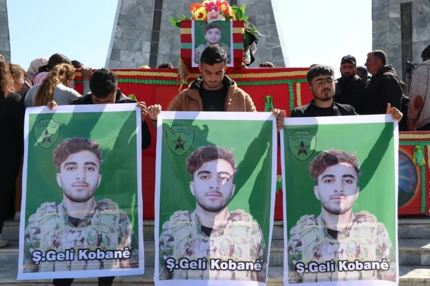 Şêniyên kantona Firatê şehîd Gelî Kobanê oxir kir