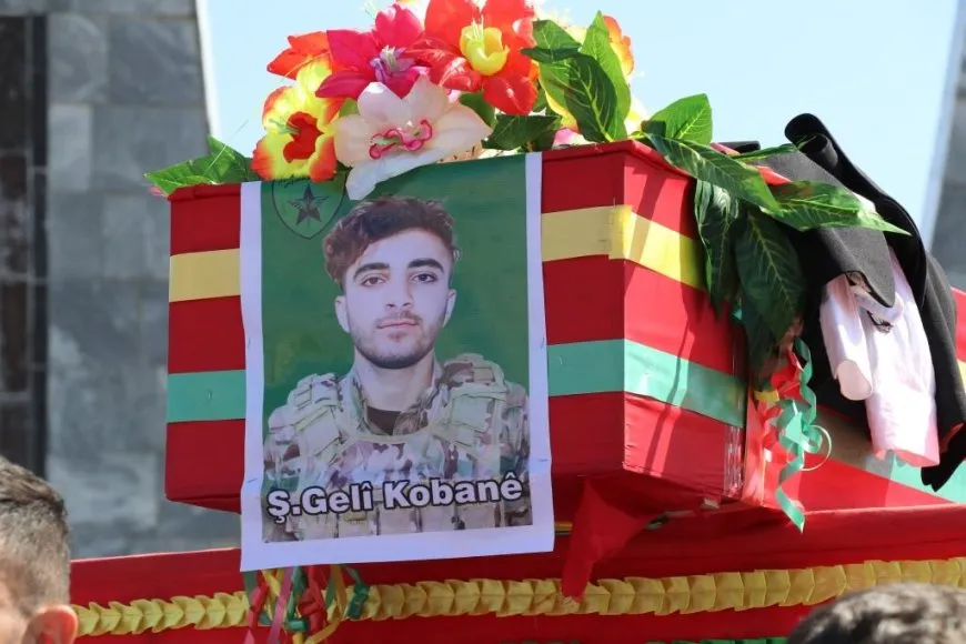 Şêniyên kantona Firatê şehîd Gelî Kobanê oxir kir