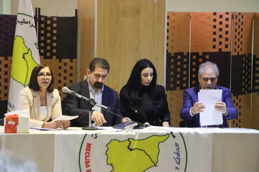 MSDˊê li ser serhildana 12ˊyê Adarê, tevgera Sûriyeyê û Efrînê panelek li dar xist