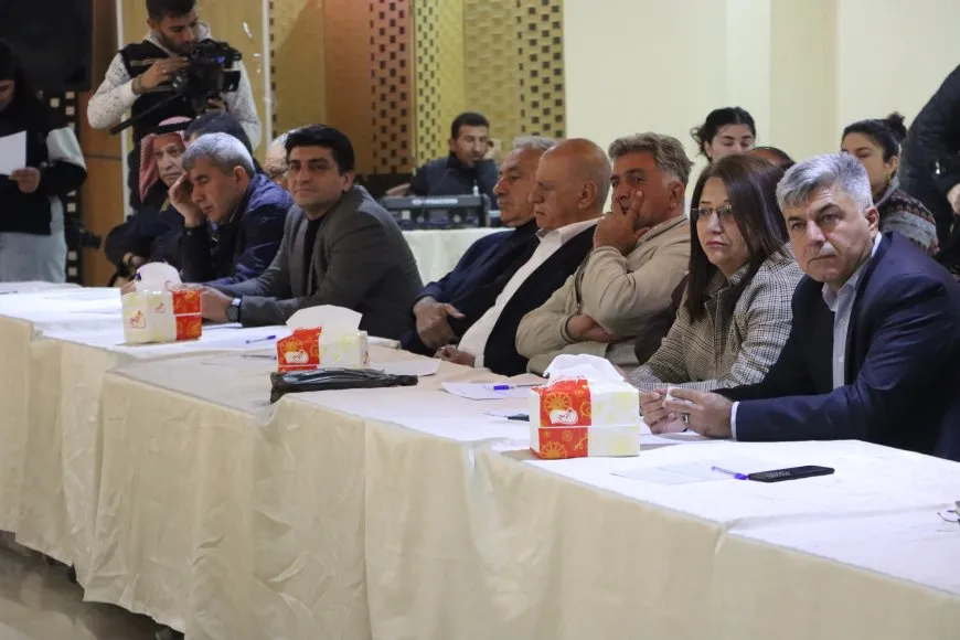 MSDˊê li ser serhildana 12ˊyê Adarê, tevgera Sûriyeyê û Efrînê panelek li dar xist