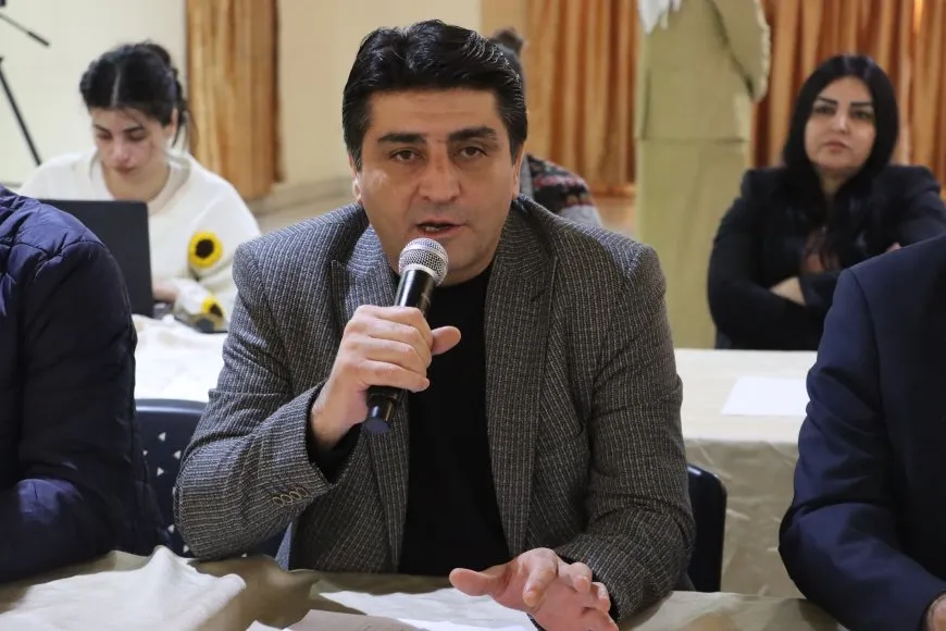 MSDˊê li ser serhildana 12ˊyê Adarê, tevgera Sûriyeyê û Efrînê panelek li dar xist