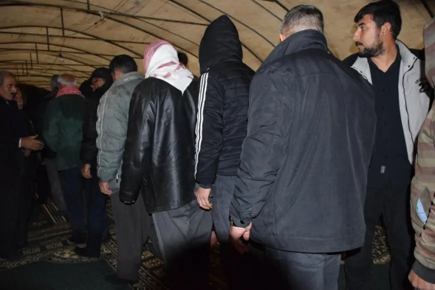 Xelkê Kantona Firatê sersaxî dan malbata Şehîd Gelî Kobanê