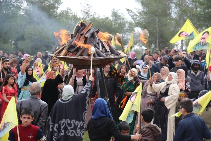 Pêkhateyên Minbicê Newroz pîroz kir