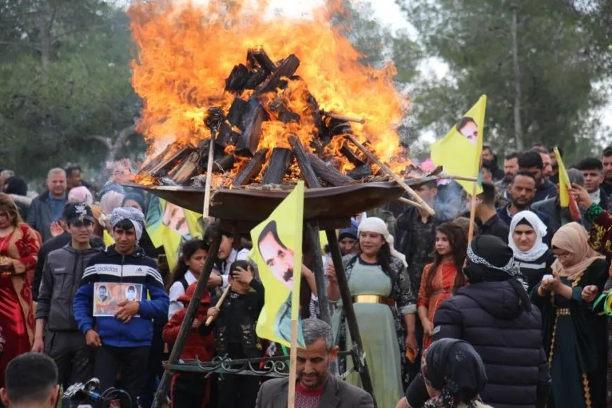 Pêkhateyên Minbicê Newroz pîroz kir