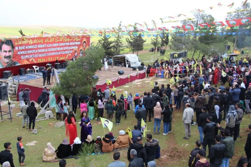 Pêkhateyên Minbicê Newroz pîroz kir