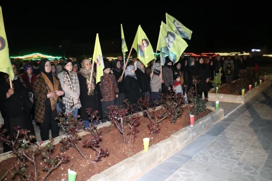 Bi hatina Newrozê şahî û pêxistina mûman