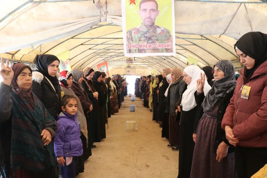 ‘Dema şehîd bibim li ser gora min binivîsin dest ji doz û welata xwe berneda’