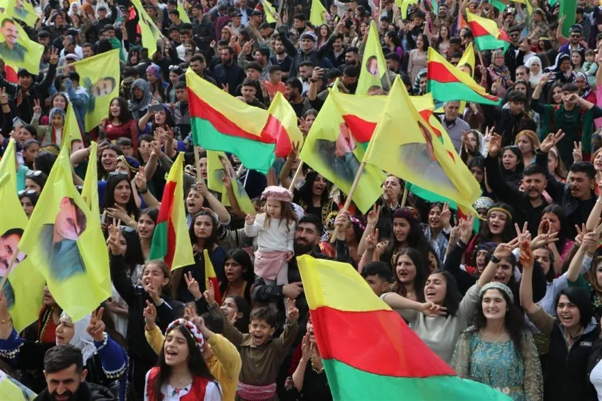 Peyama Newroza Hesekê: Agirê Newroza îsal bi çalakiyên gerîla gur bû