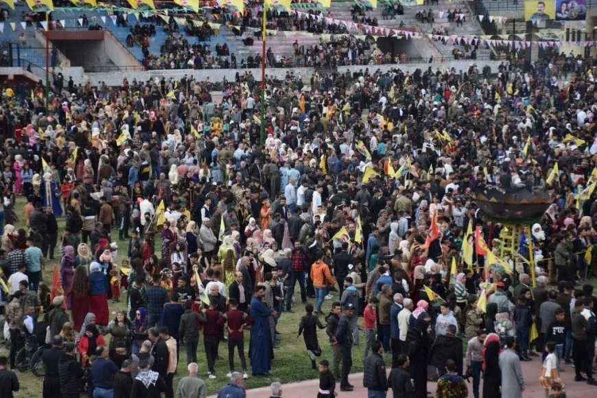 Pîrozbahiyên Newrozê bi dawî bûn