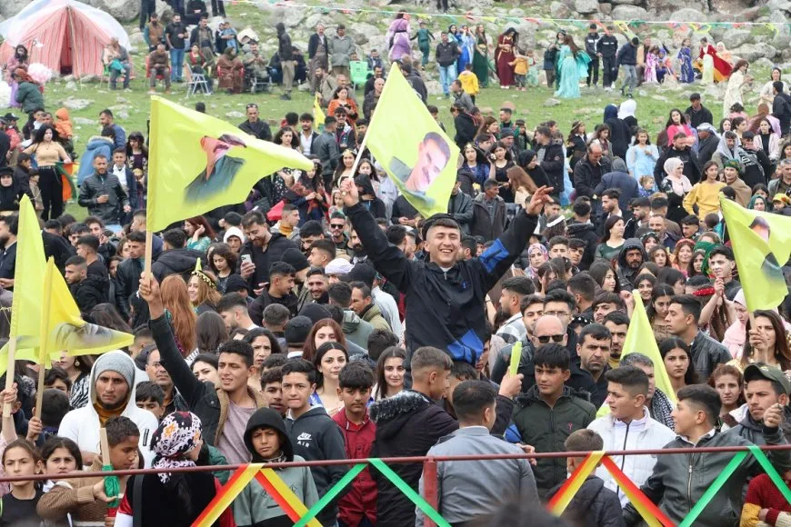 Pîrozbahiyên Newrozê bi dawî bûn