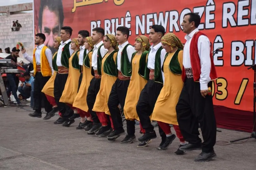 Pîrozbahiyên Newrozê bi dawî bûn