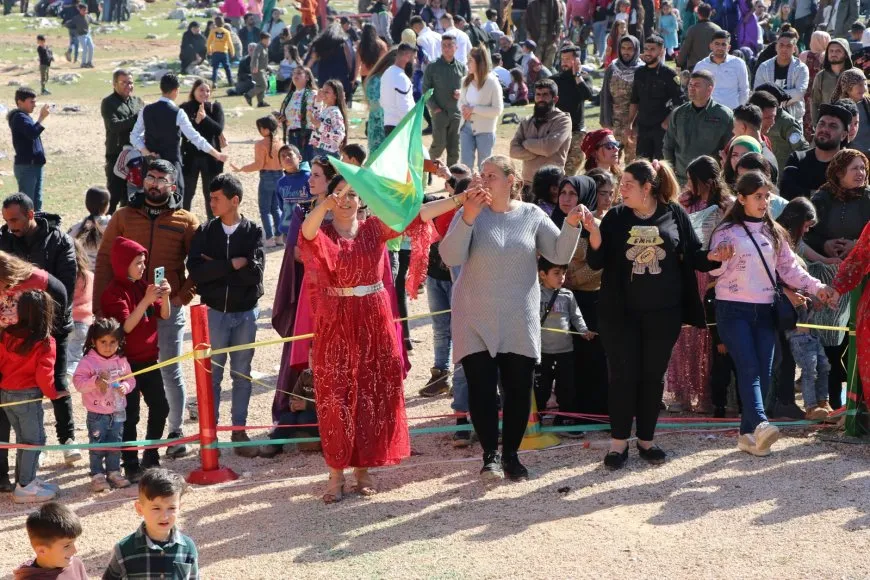 Newroza kantona Efrîn û Şehbayê bi dawî bû