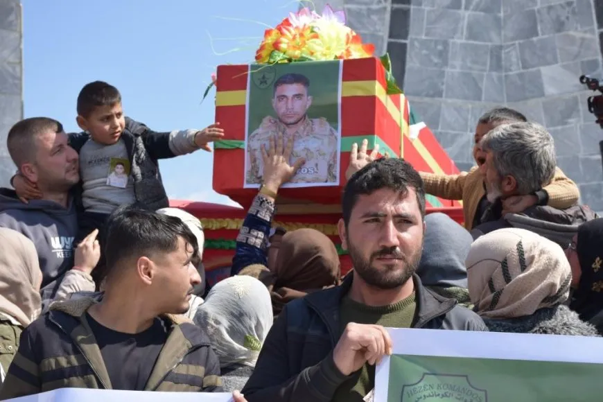 Şehîd Zagros bi merasîmekê hat oxirkirin