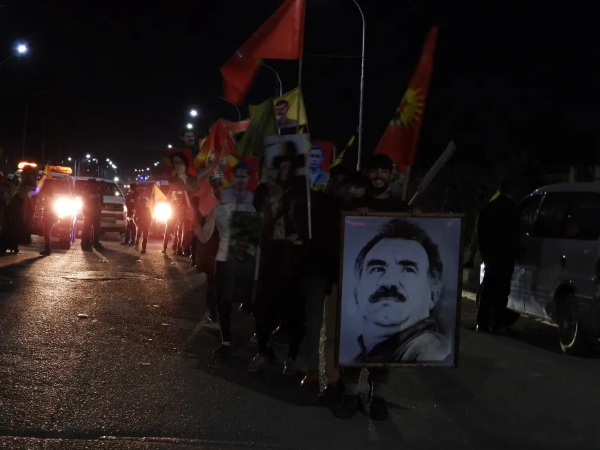 Li Tebqayê meşeke meşaleyî