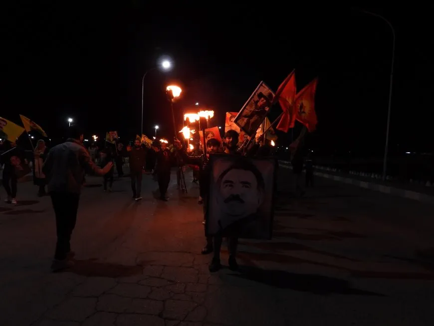 Li Tebqayê meşeke meşaleyî
