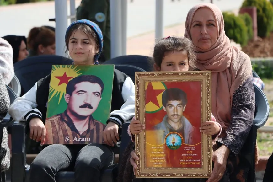 Fermandar Egîd û 114 şehîdên meha Adarê hatin bibîranîn