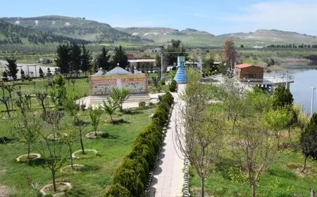 Baxçeyên Rêbertiyê  