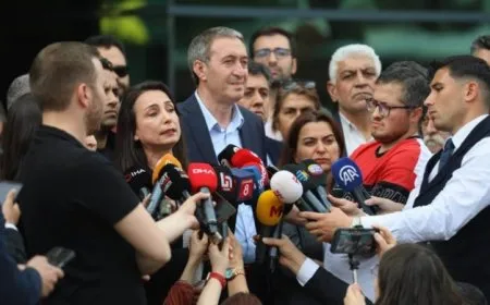 DEM Partî serî li lijneya hilbijartinê da 