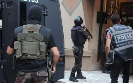 Polîsên Tirk li Stenbolê 6 kes destgîr kirin