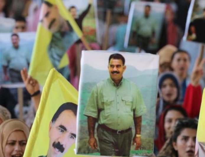 ‘Felsefeya Rêber Abdullah Ocalan rêya sepandina aştiyê li Rojhilata Navîn e’