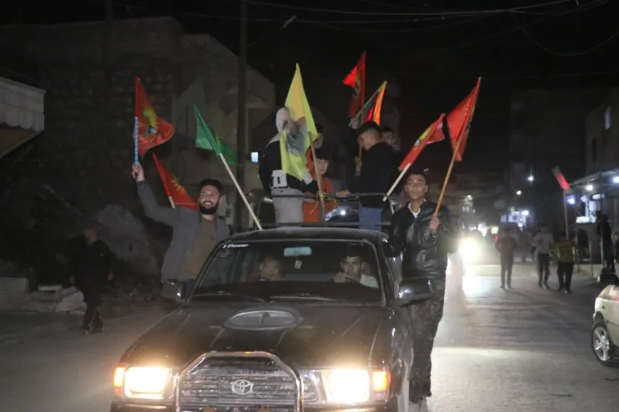 Li Herêma Bakur û Rojhilatê Sûriyeyê pîrozbahiyên serkeftina DEM Partî
