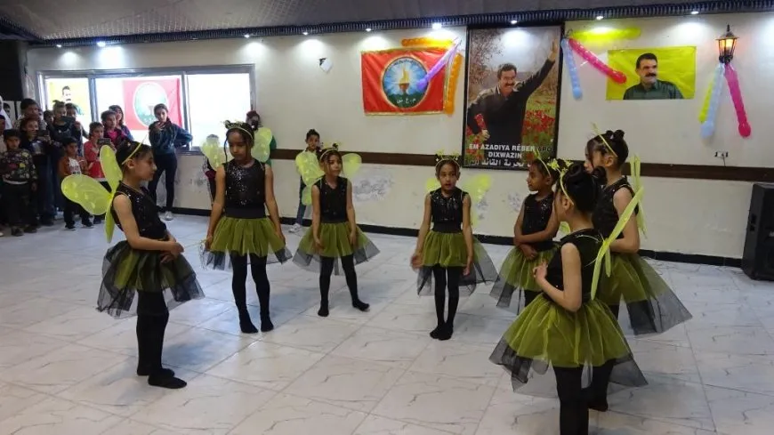 Bi boneya rojbûna Rêber Abdullah Ocalan çalakiyên hunerî