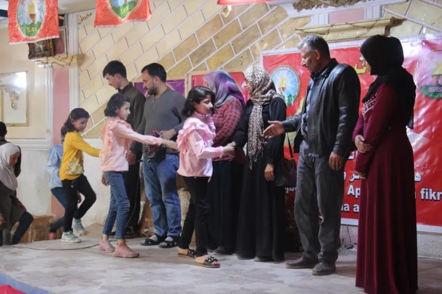 Bi boneya rojbûna Rêber Abdullah Ocalan çalakiyên hunerî