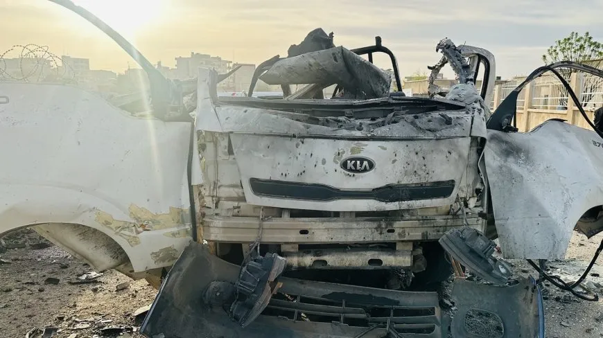 Un dron turco ataca un coche en Kobanê