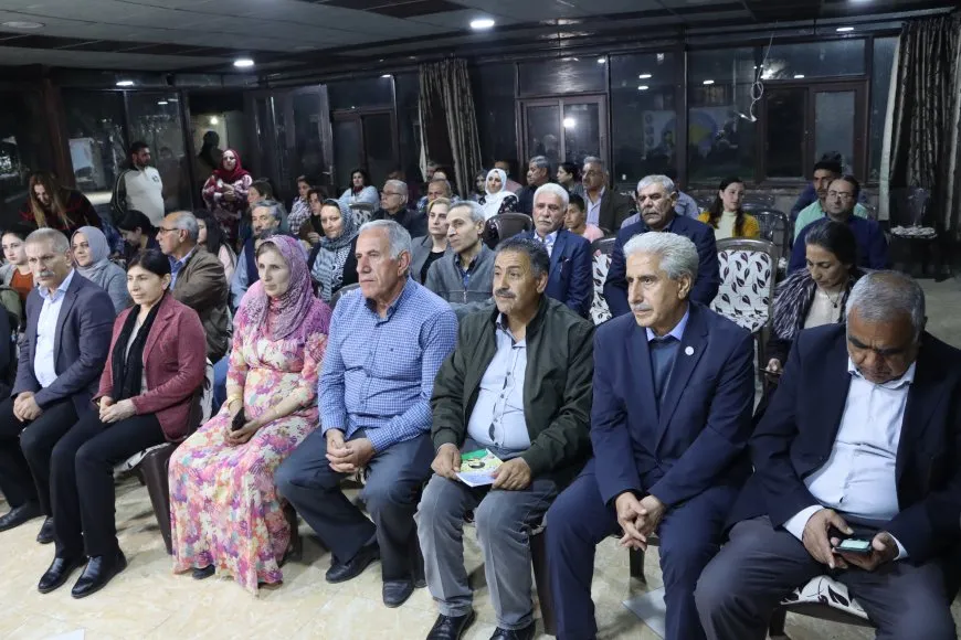Xêzeromana li ser jiyana Rêber Abdullah Ocalan hate belavkirin