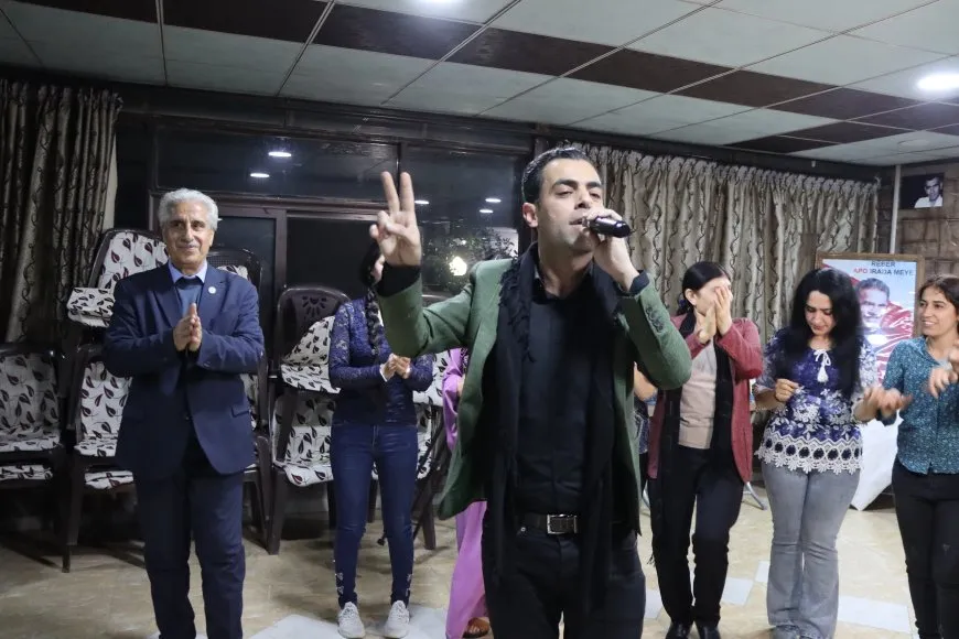 Xêzeromana li ser jiyana Rêber Abdullah Ocalan hate belavkirin