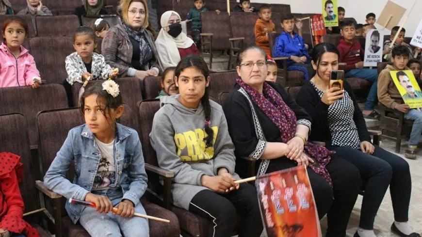 Bi boneya 4’ê Nîsanê şahiyek ji zarokan hat lidarxistin