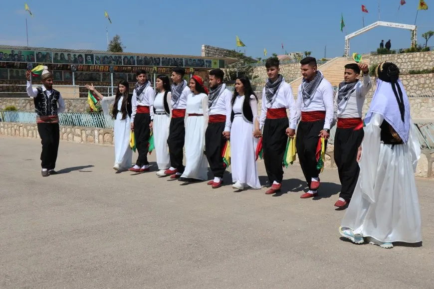 Êzidî amadekariyên Çarşema Sor dikin