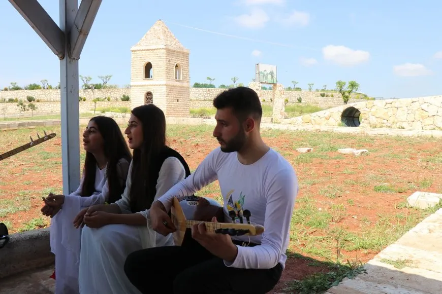 Êzidî amadekariyên Çarşema Sor dikin