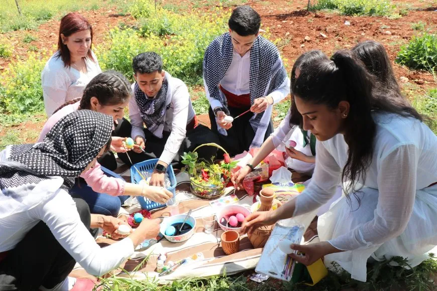 Êzidî amadekariyên Çarşema Sor dikin