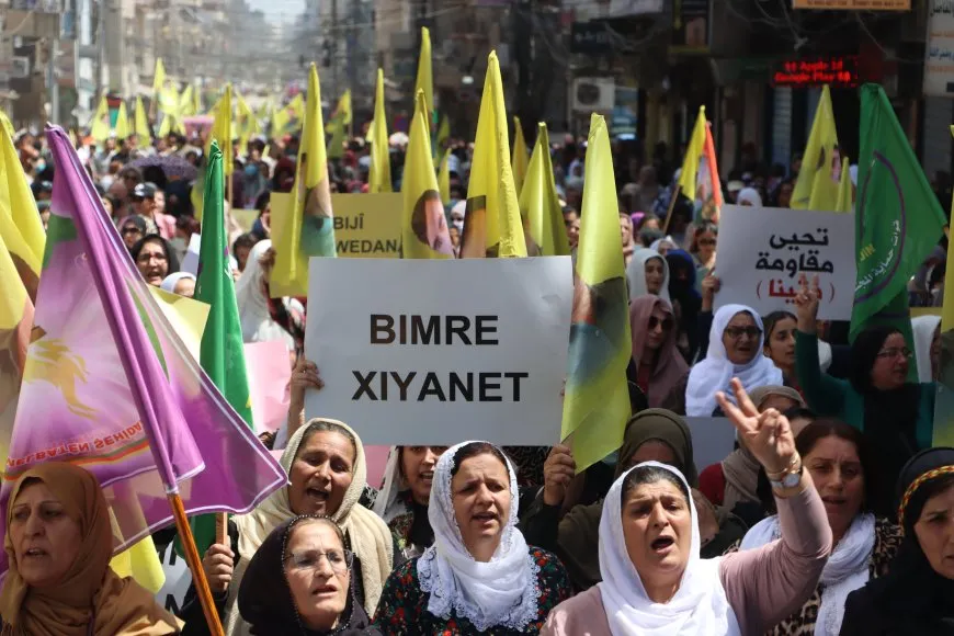 Li 7 navendan meşên destekdayîna gerîla
