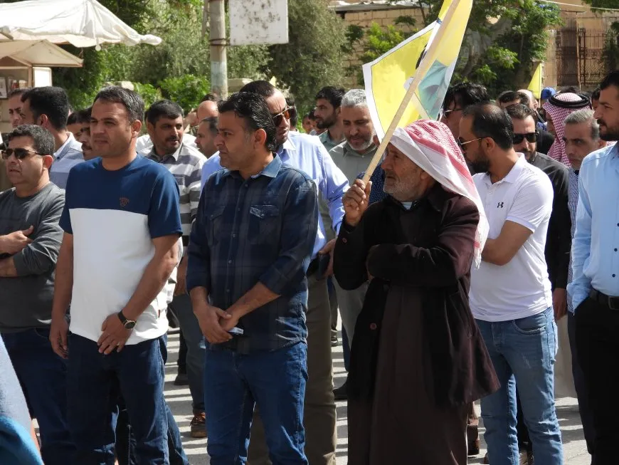 Şêniyên Tebqayê li dijî tecrîda li ser Rêber Abdullah Ocalan meşiyan