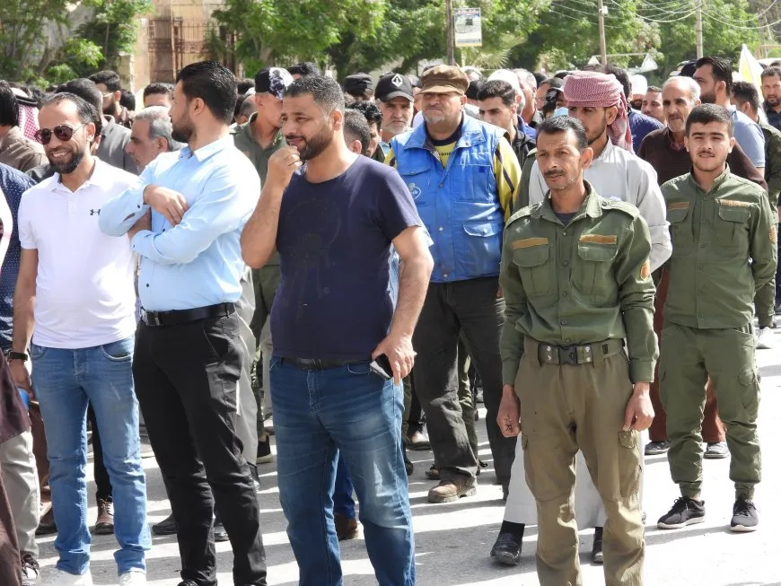 Şêniyên Tebqayê li dijî tecrîda li ser Rêber Abdullah Ocalan meşiyan
