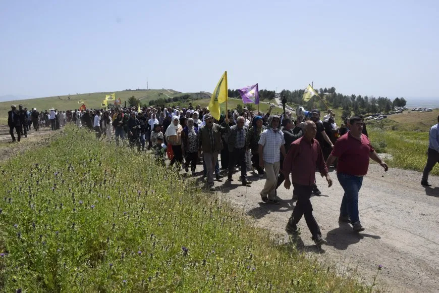 Li çiyayê Qereçoxê bîranîna şehîdan